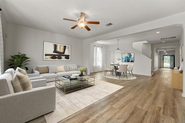 Building Photo - 18616 Star Gazer Way