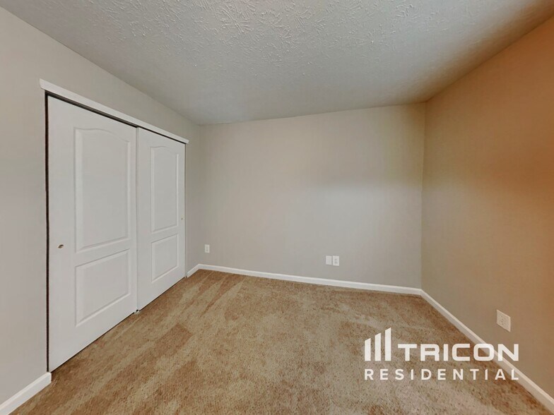 Building Photo - 3430 Catskill Ct