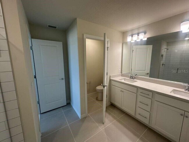 Building Photo - 4220 Chester Spgs Blvd