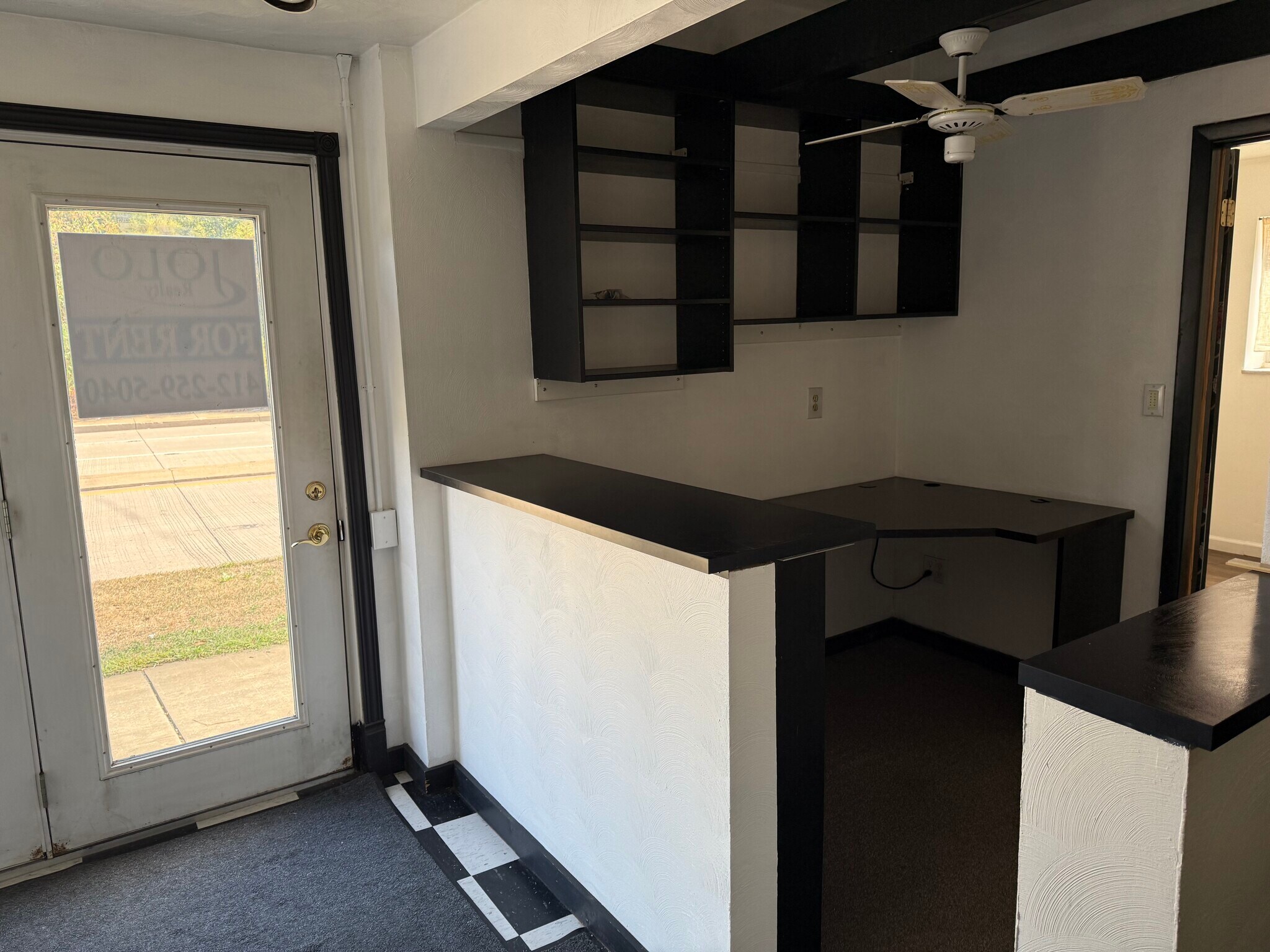 Building Photo - 621 Butler St