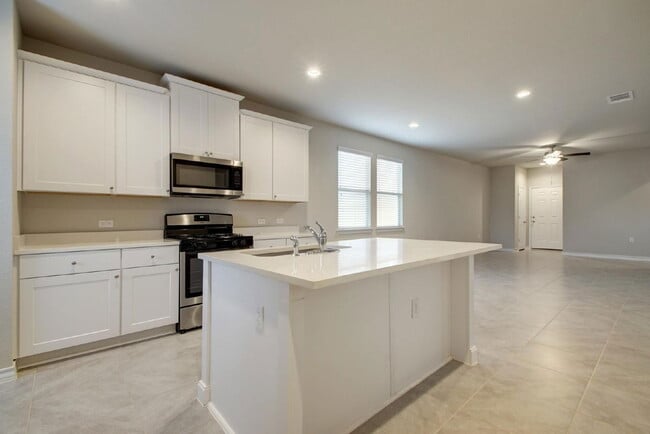 Building Photo - 11709 Prado Ranch Blvd