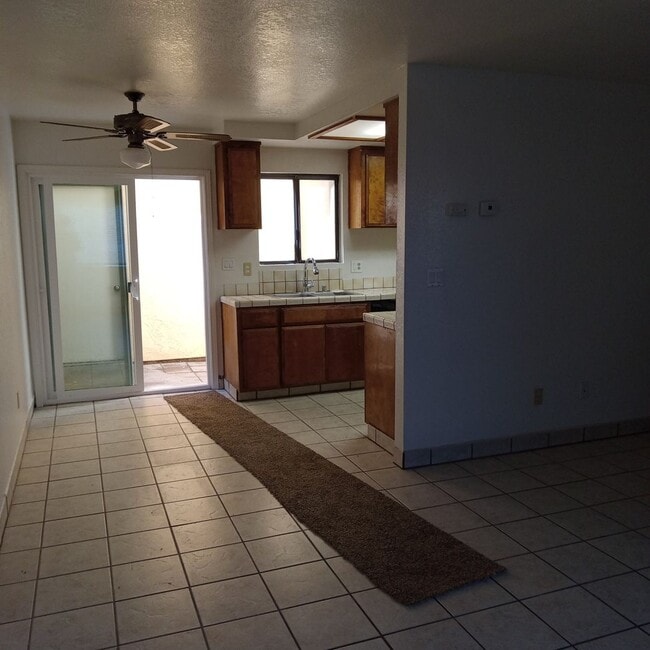 Building Photo - 21640 Brook Dr