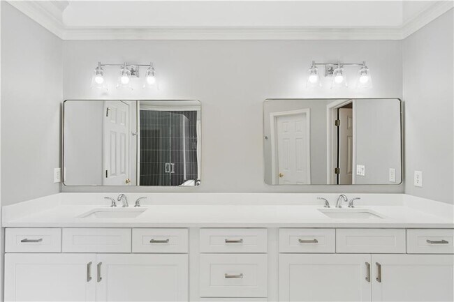 Building Photo - 520 Redding View Ct NW