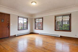 Building Photo - Mayfair