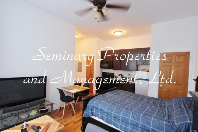Building Photo - Bright and sunny rehabbed studio apartment with dishwasher  near the brown line and METRA