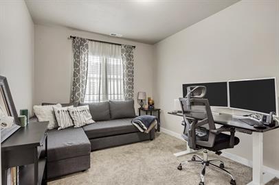 Building Photo - 1109 Emerald Pools Ln