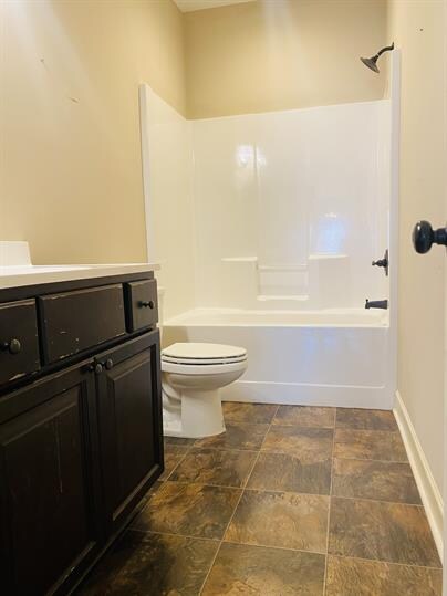 Building Photo - 4869 W Paces Trl