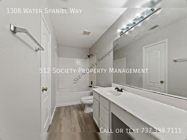 Building Photo - 1308 Water Spaniel Way