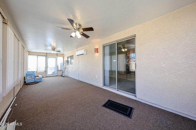 Building Photo - 11778 W Columbine Dr