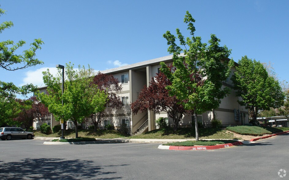 Deer Creek Apartment Homes Boise, ID Apartment Finder