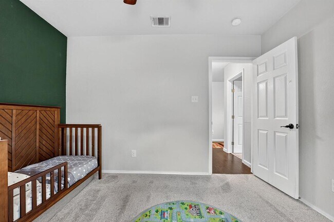 Building Photo - 14906 Foy Dr