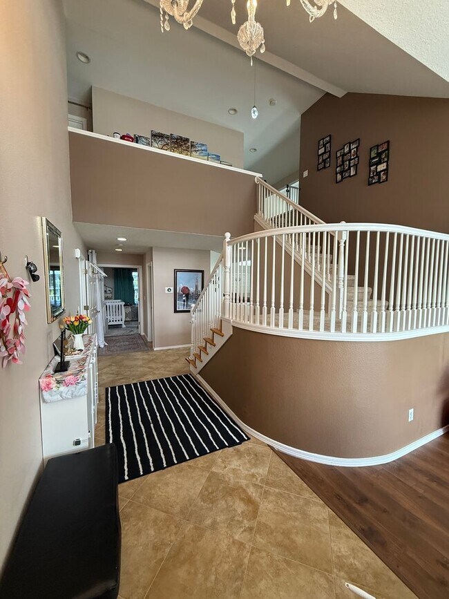 Building Photo - Live at Steamboat Landing – Luxury Riverfr...