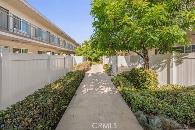 Building Photo - 20917 Amie Ave