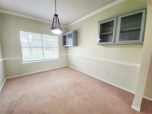 Building Photo - 1040 Woodbriar Dr