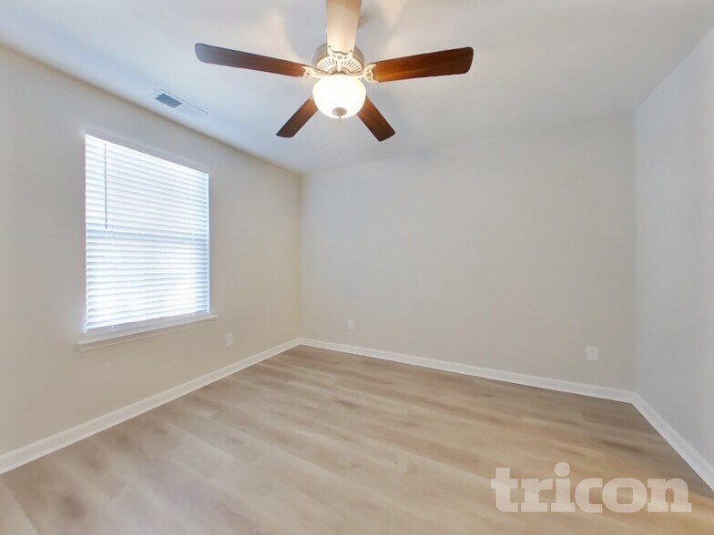 Building Photo - 309 Woodfern Ct