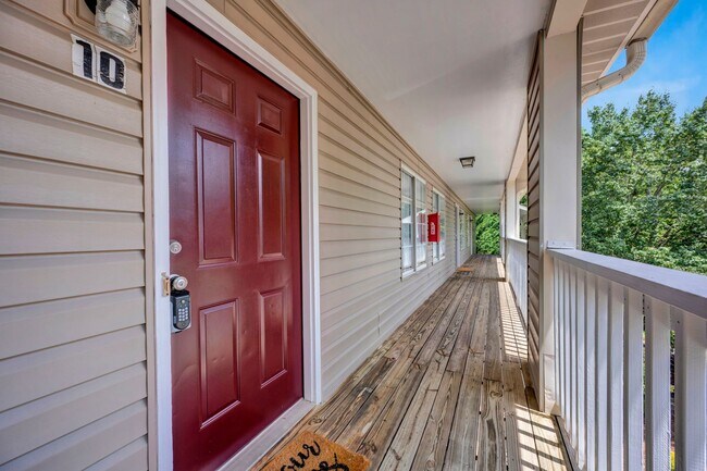 Primary Photo - 2br 2ba apartment, China Grove NC - $1095....