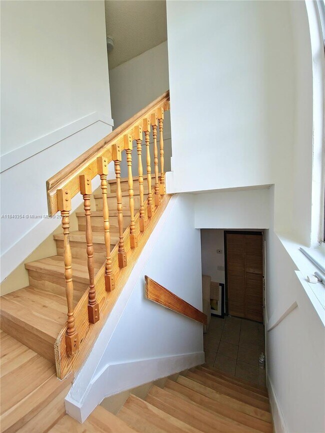 Building Photo - 13463 SW 62nd St