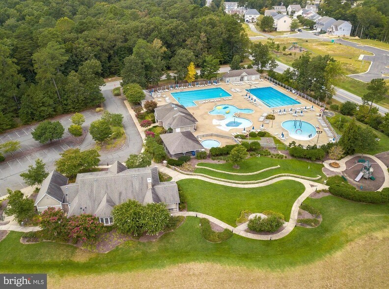 Building Photo - 44017 Swift Fox Dr