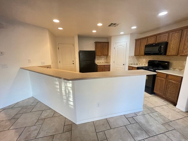 Building Photo - 10646 S Cactus Brush Ct