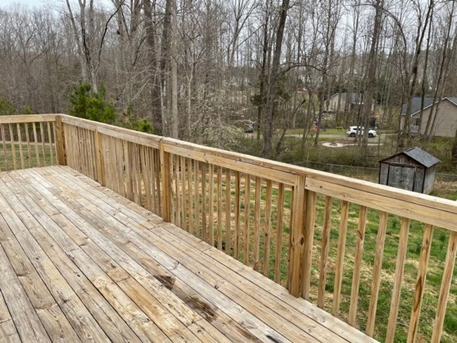 Building Photo - Fantastic Graham Home For Rent!