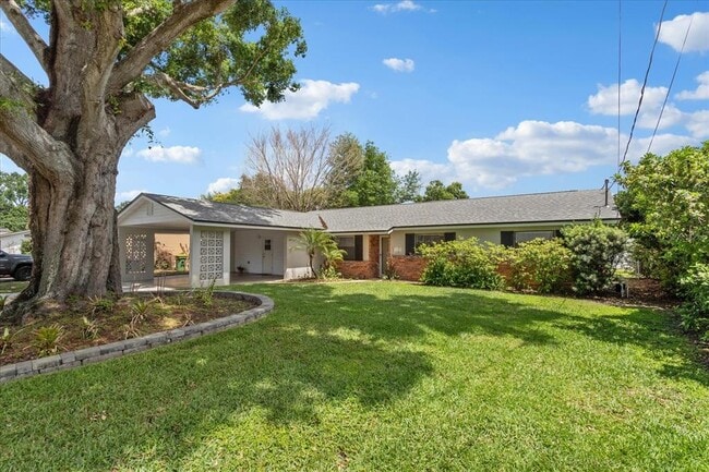 Building Photo - 6513 Stockbridge Ave