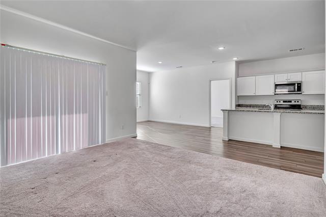 Building Photo - 1669 Hossler Trl