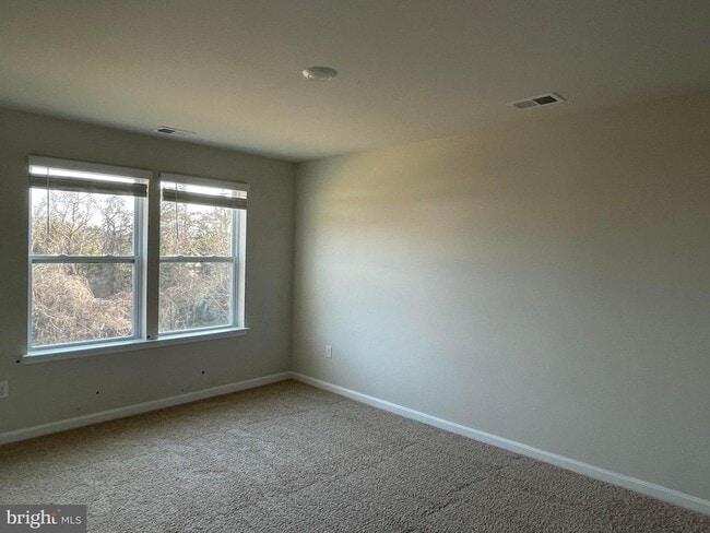 Building Photo - 95 Filbert Dr