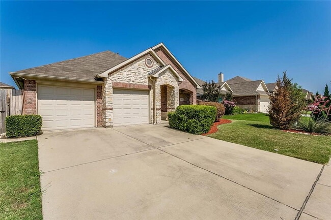Building Photo - 3 bed, 2 Bath Home in North Fort Worth