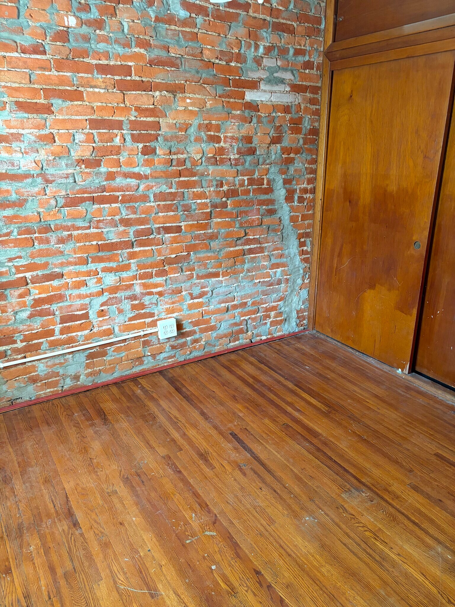 Building Photo - 2016 S Mildred St