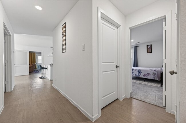 Building Photo - 16703 Rolling Pasture Ln