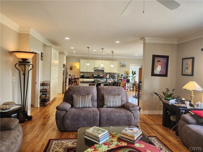 Building Photo - 4560 Providence Rd