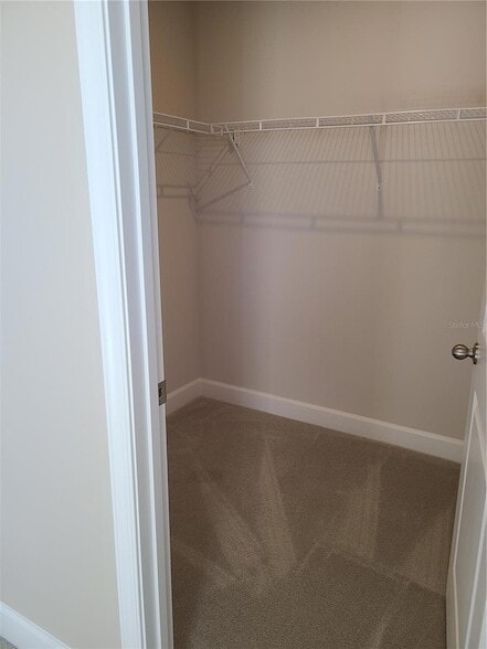 Building Photo - 10013 Daybreak Glen