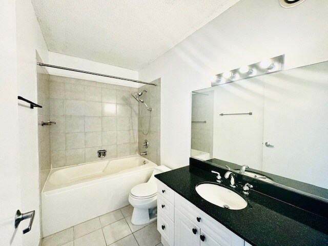 Building Photo - 512 N McClurg Ct