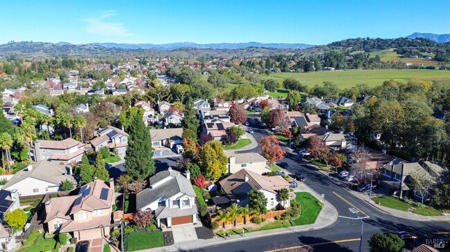 Building Photo - 517 Leafhaven Ln