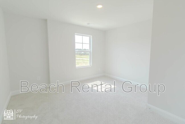 Building Photo - 441 Waterend Dr