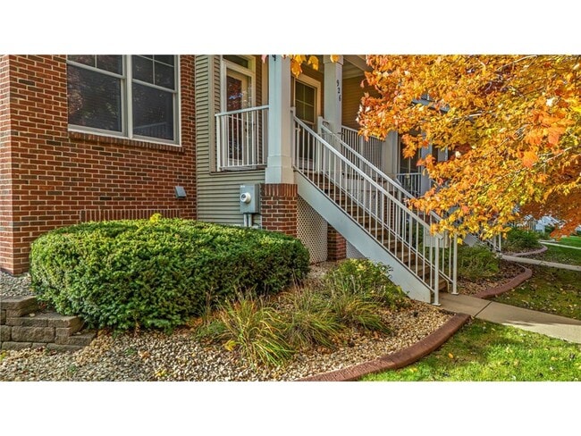 Building Photo - 926 Ramsey St