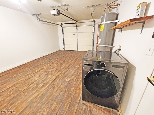 Building Photo - 600 San Lorenzo St
