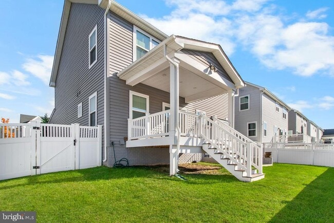 Building Photo - 2305 Wadlow Ln