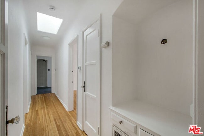 Building Photo - 4126 S Bronson Ave