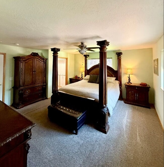 Building Photo - Fully Furnished and Supplied House in Lowe...