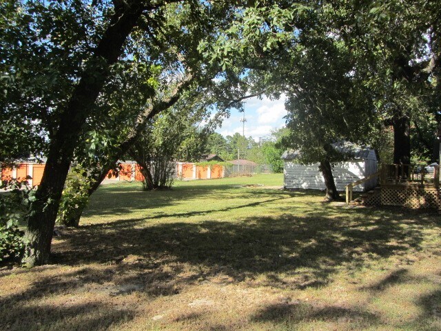 Building Photo - 3002 Montgomery Rd