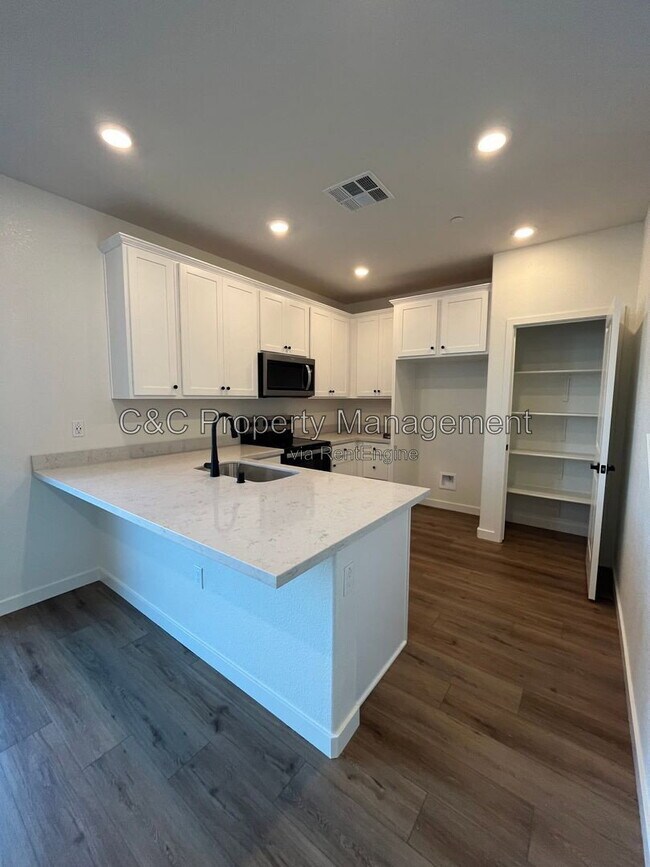 Building Photo - 10278 W Solvita Wy