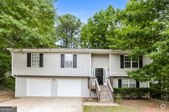 Building Photo - 7220 Woodcreek Way