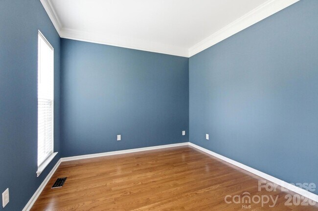 Building Photo - 16903 Hampton Trace Rd