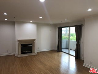 Building Photo - 1551 Manning Ave