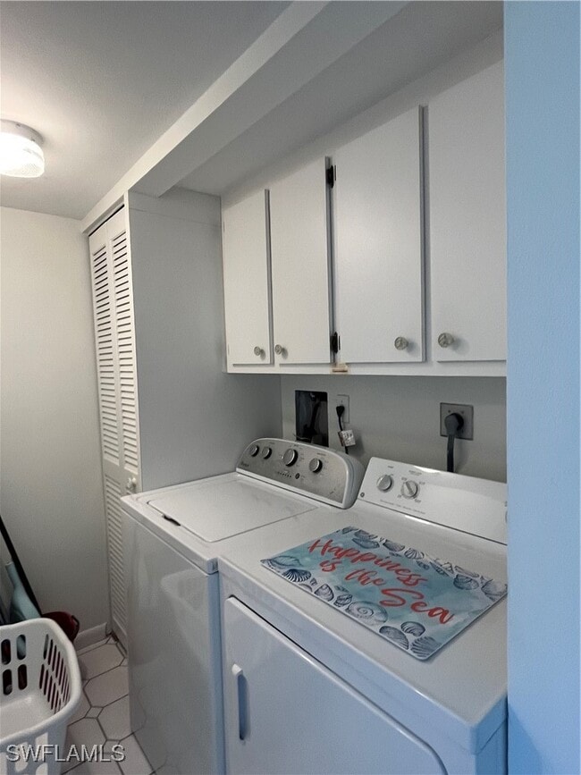 Building Photo - 111 Palm Dr