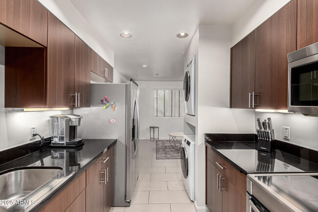 Building Photo - 3635 N 68th St