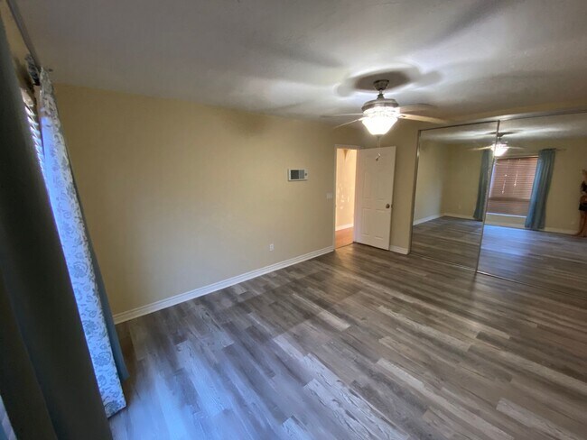 Building Photo - Stonemark on Avocado