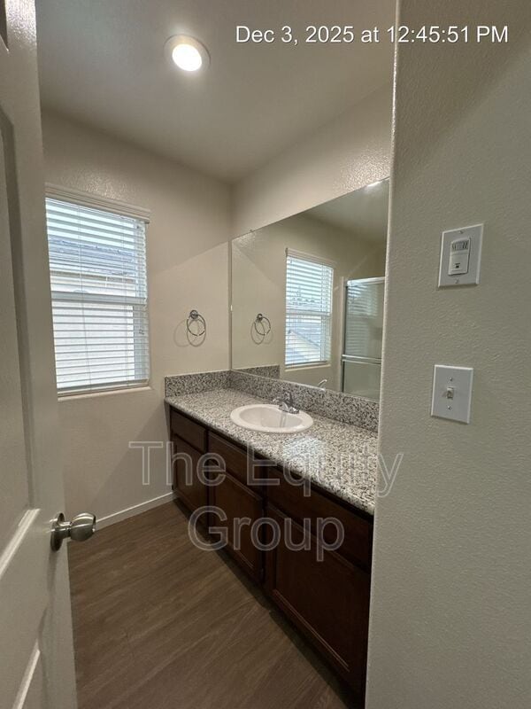 Building Photo - 2133 W Lark Ave