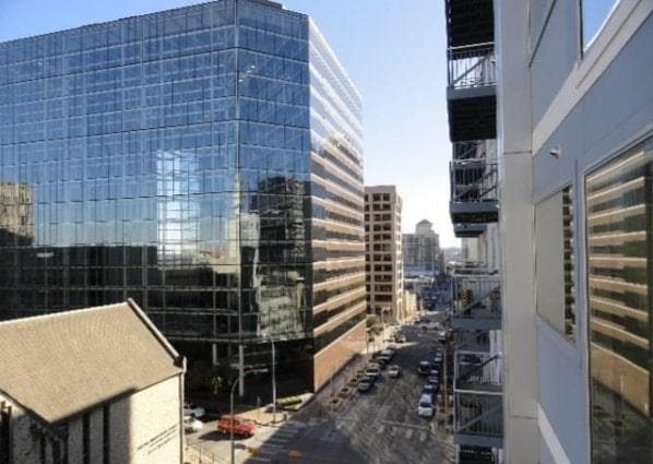 Building Photo - 800 Brazos St